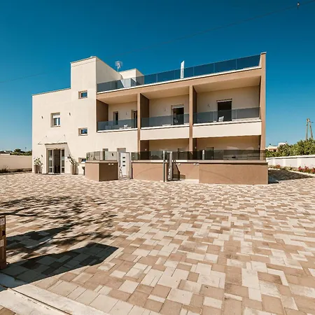 Eleia Domos - Althea Homes * Монополи